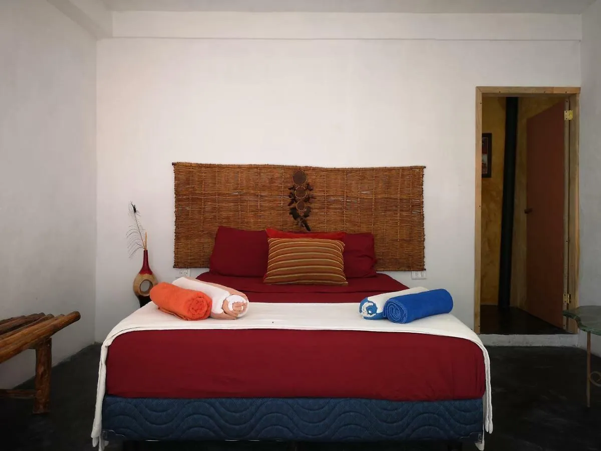 Primitive Rooms Tulum Selfcheck-In Adults Only ゲストハウス